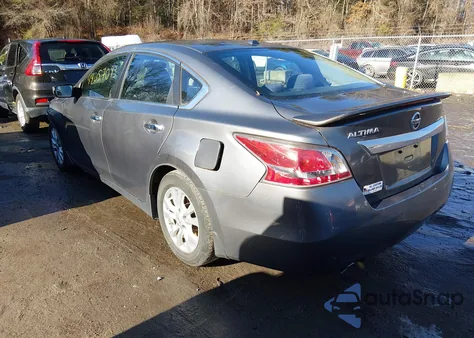 2015 Nissan Altima 2.5 S z USA, uszkodzony, nr VIN 1N4AL3AP3FC113916